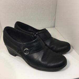 Clark’s Shoes Size 7.5M